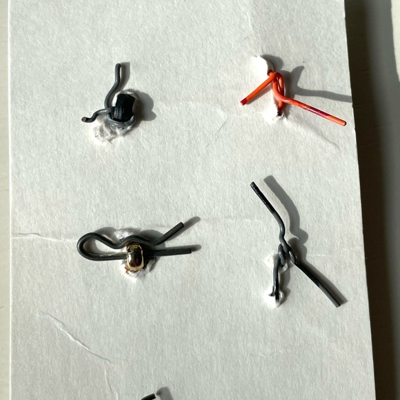 Collection of vintage buttons celluloid?/plastic metal some glow - Picture 5 of 12